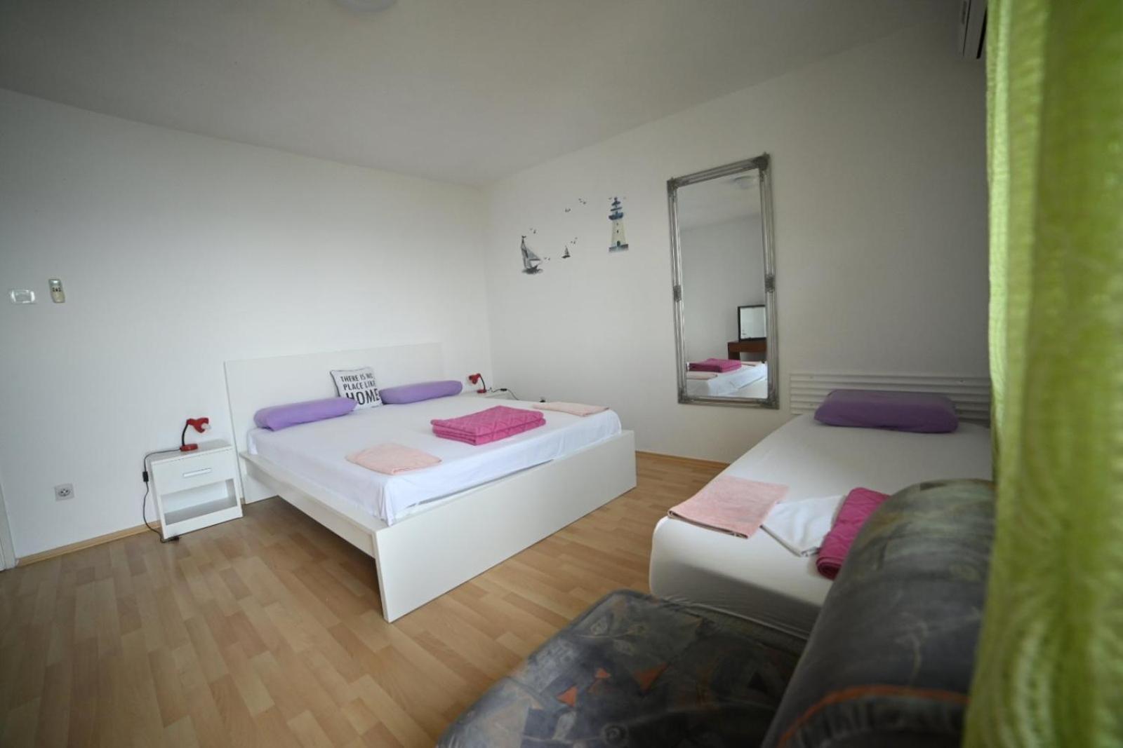 Apartments Feral 2 Baška Voda エクステリア 写真