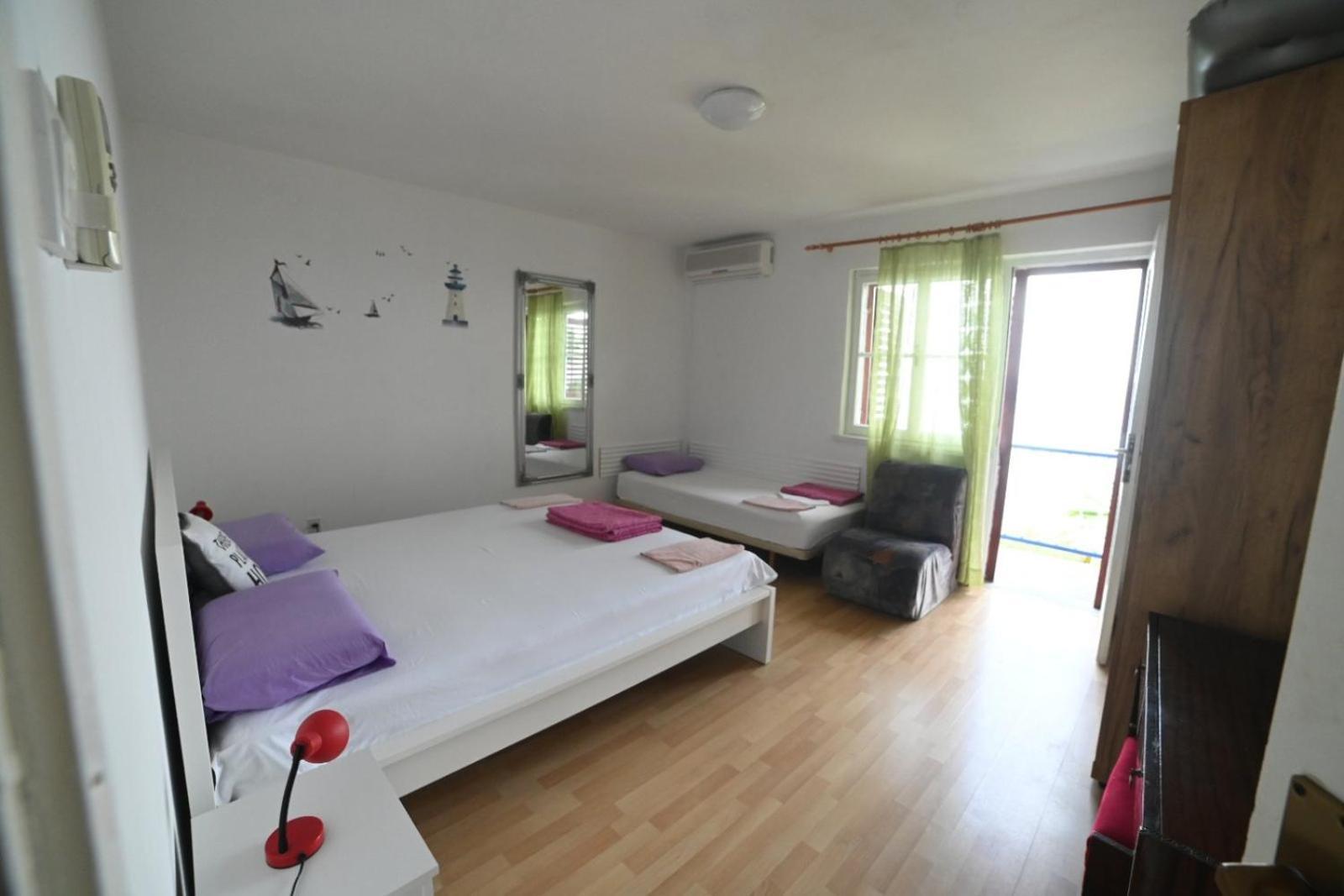 Apartments Feral 2 Baška Voda エクステリア 写真