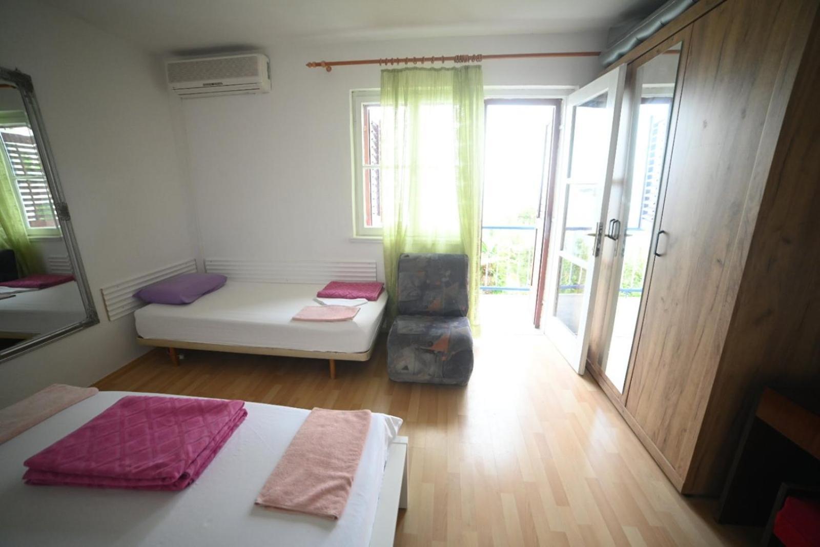 Apartments Feral 2 Baška Voda エクステリア 写真