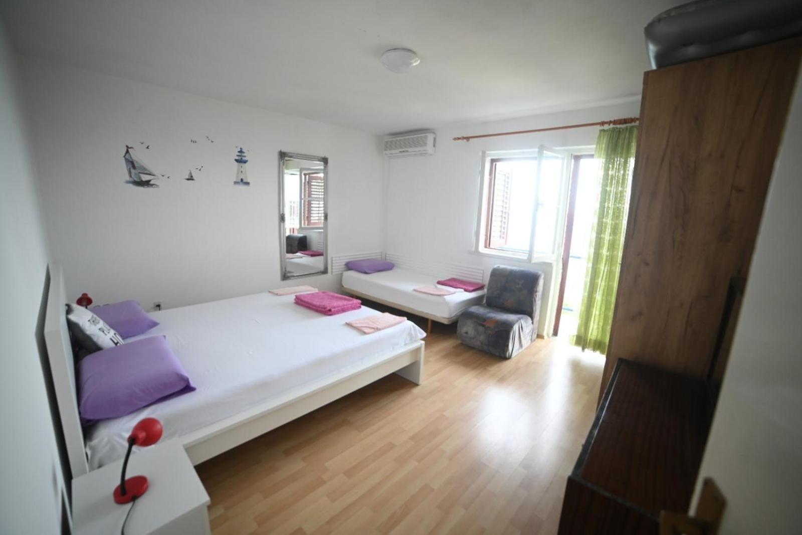 Apartments Feral 2 Baška Voda エクステリア 写真