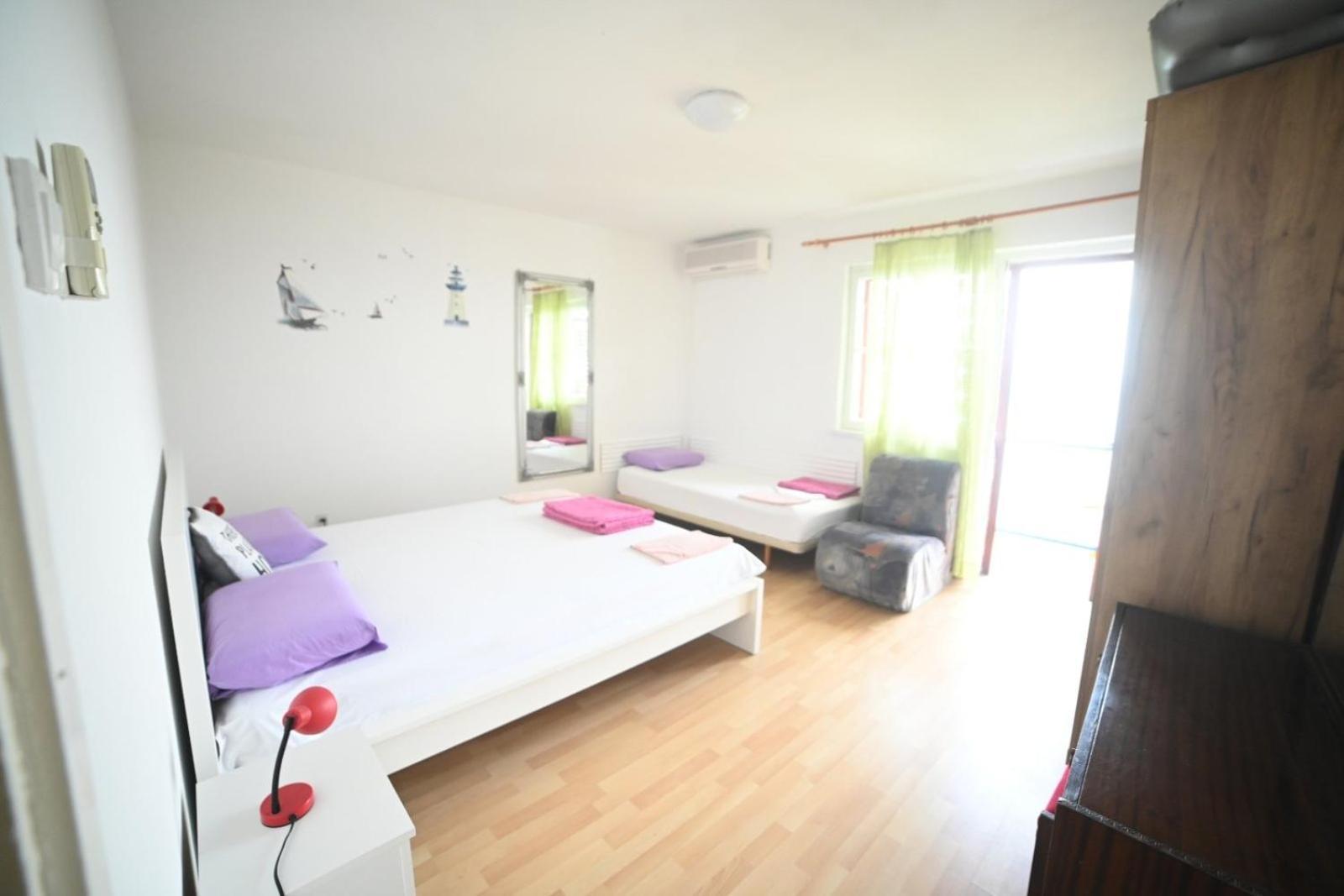 Apartments Feral 2 Baška Voda エクステリア 写真